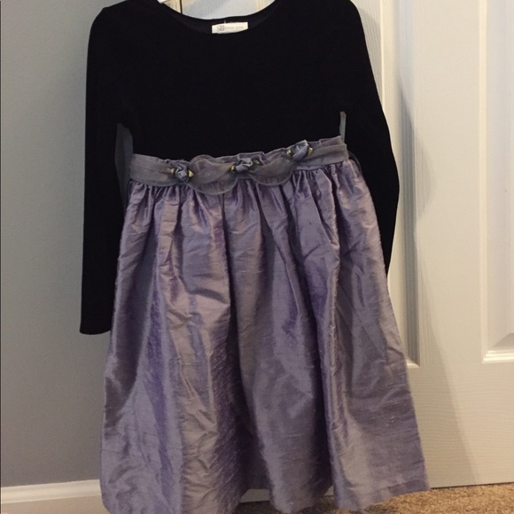 Girls Holiday Dreas - Picture 2 of 3